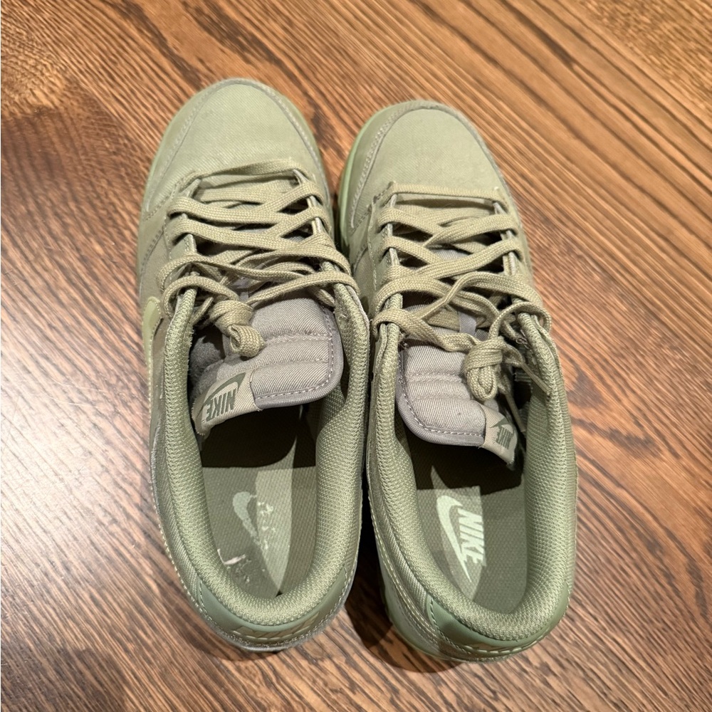 Nike Dunk Low Premium 'Oil Green 10.5'